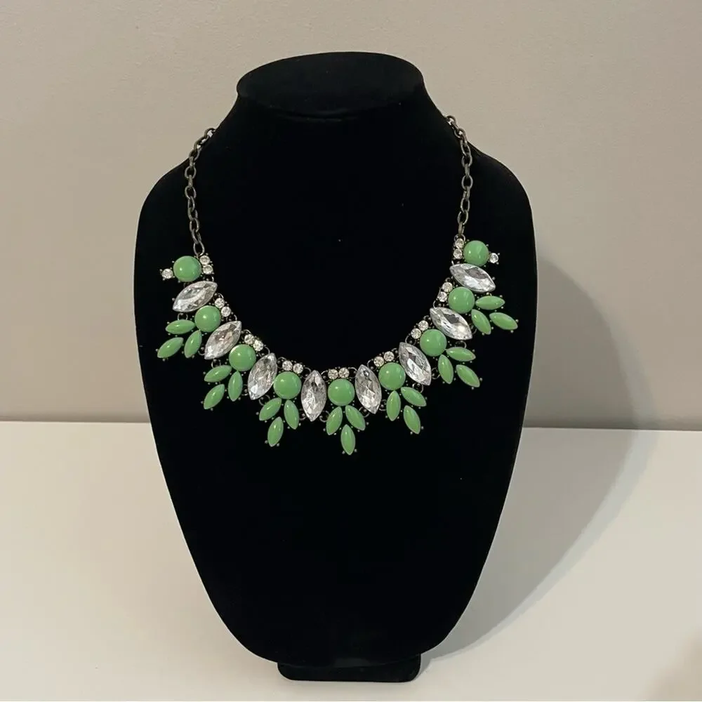 Women’s Chunky Statement Bib Necklace Light Green Crystal Antique Gold Tone